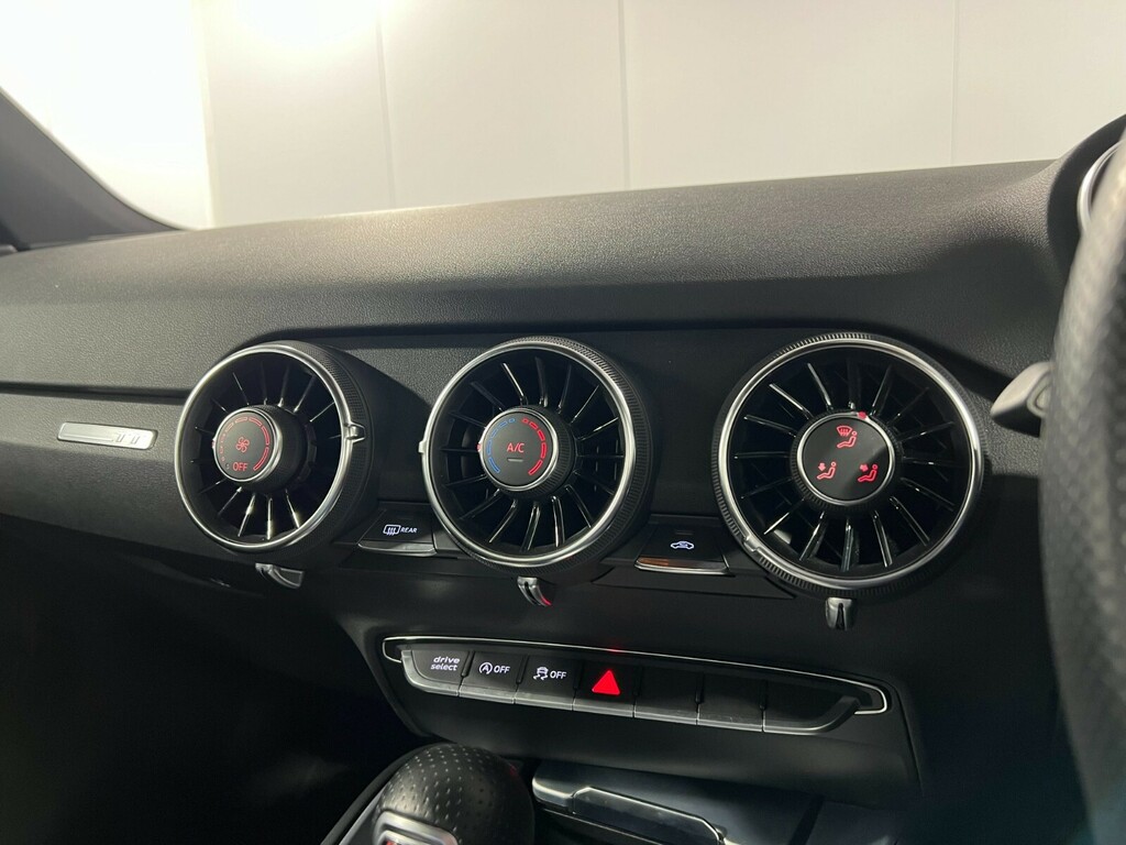 Audi TT 40 Tfsi Black Edition S Tronic Blue #23