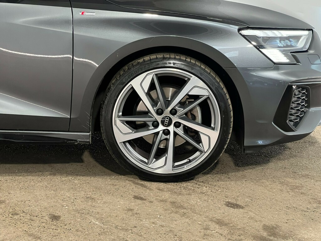 Audi A3 35 Tfsi Edition 1 S Tronic GX23YAD Grey #4