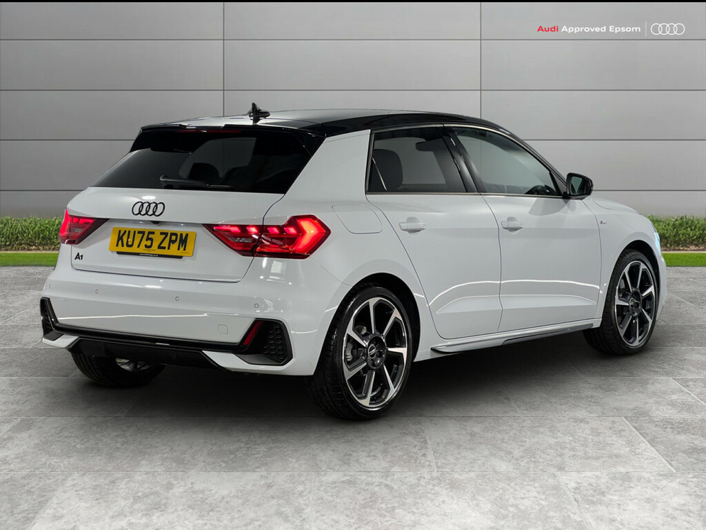 Audi A1 35 Tfsi Black Edition S Tronic KU75ZPM White #6