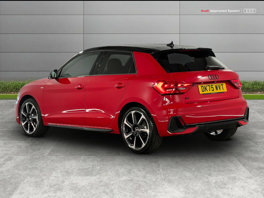 Audi A1 35 Tfsi Black Edition S Tronic DK75WVT Red #3