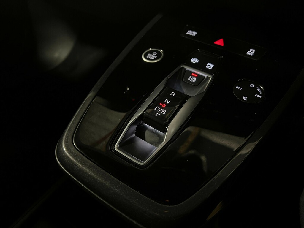 Audi Q4 E Tron 125Kw 35 55.52Kwh Edition 1  #35