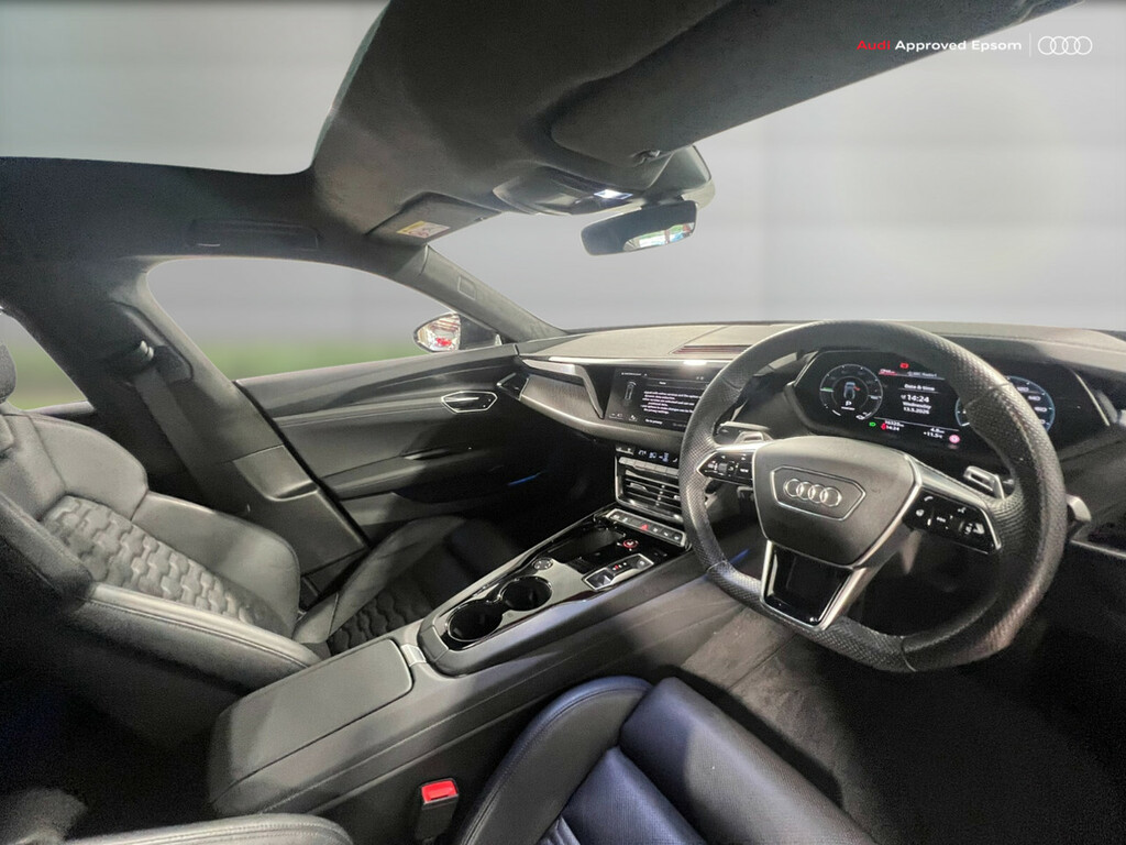 Audi E Tron GT 390Kw Quattro 93Kwh Vorsprung Black #2