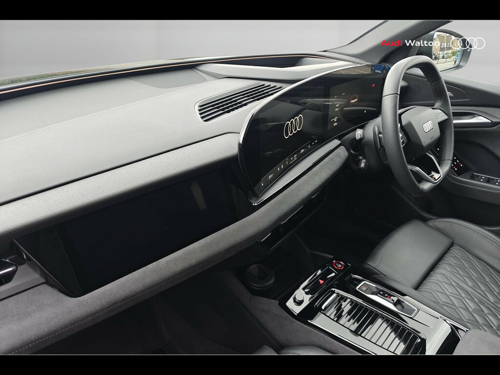 Audi SQ6 E-Tron Sq6 Suv Edition 1 E-tron 360,00 Kw Black #2
