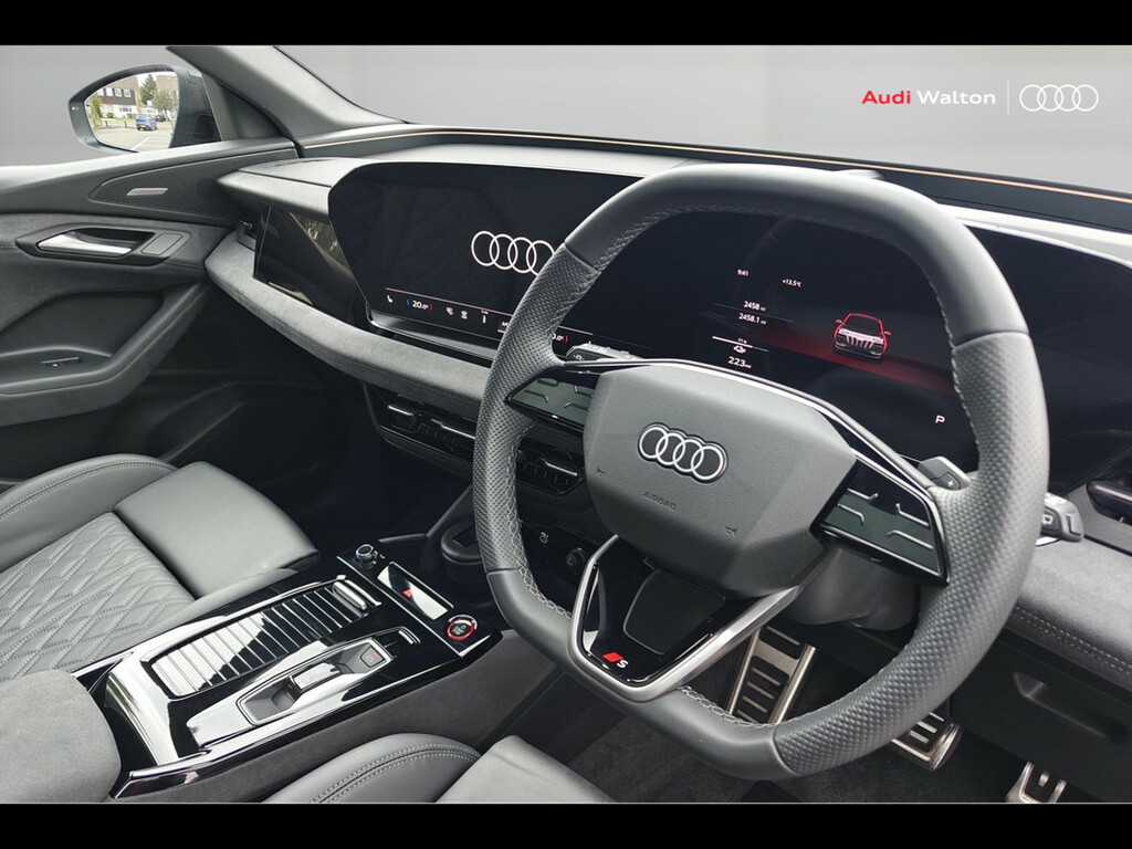 Audi SQ6 E-Tron Sq6 Suv Edition 1 E-tron 360,00 Kw Black #6