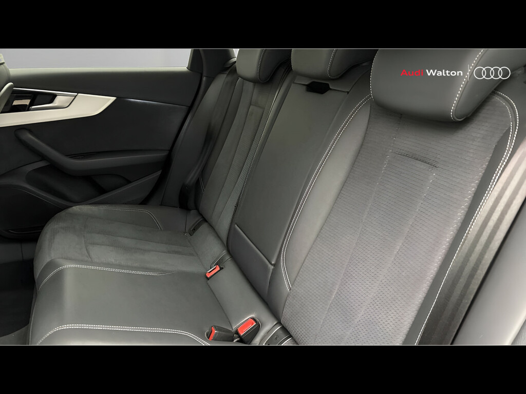 Audi A4 Avant Avant S Line 40 Tfsi 204 Ps S Tronic YS24NXW Black #6