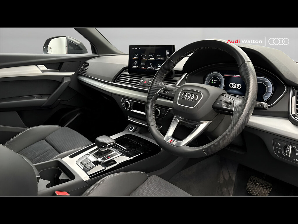 Audi Q5 S Line 50 Tfsi E Quattro 299 Ps S Tronic SA23ZRT Black #6