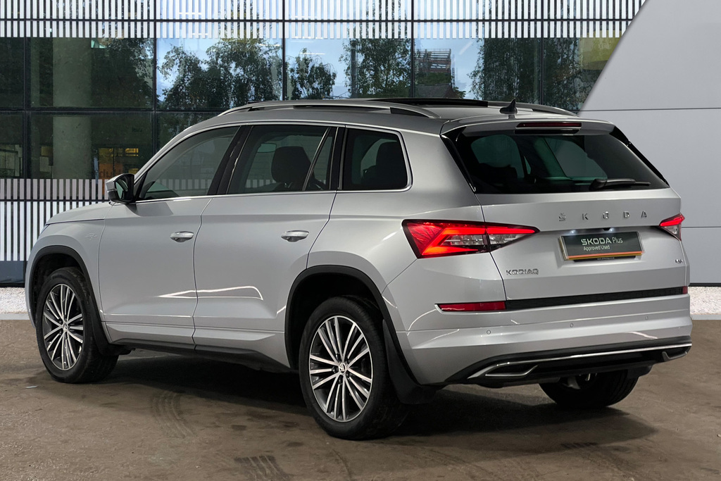 Skoda Kodiaq 2.0 Tdi 190 Laurin Klement 4X4 Dsg 7 Seat Silver #4