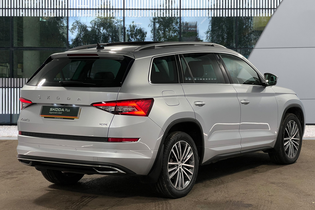 Skoda Kodiaq 2.0 Tdi 190 Laurin Klement 4X4 Dsg 7 Seat Silver #3