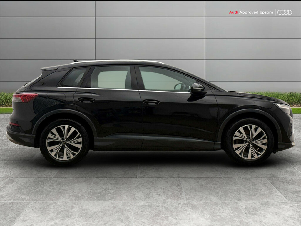 Audi Q4 E Tron 150Kw 40 82Kwh Sport WM72KHP Black #4