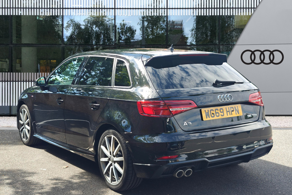 Audi A3 Black Edition 35 Tdi 150 Ps S Tronic Black #3