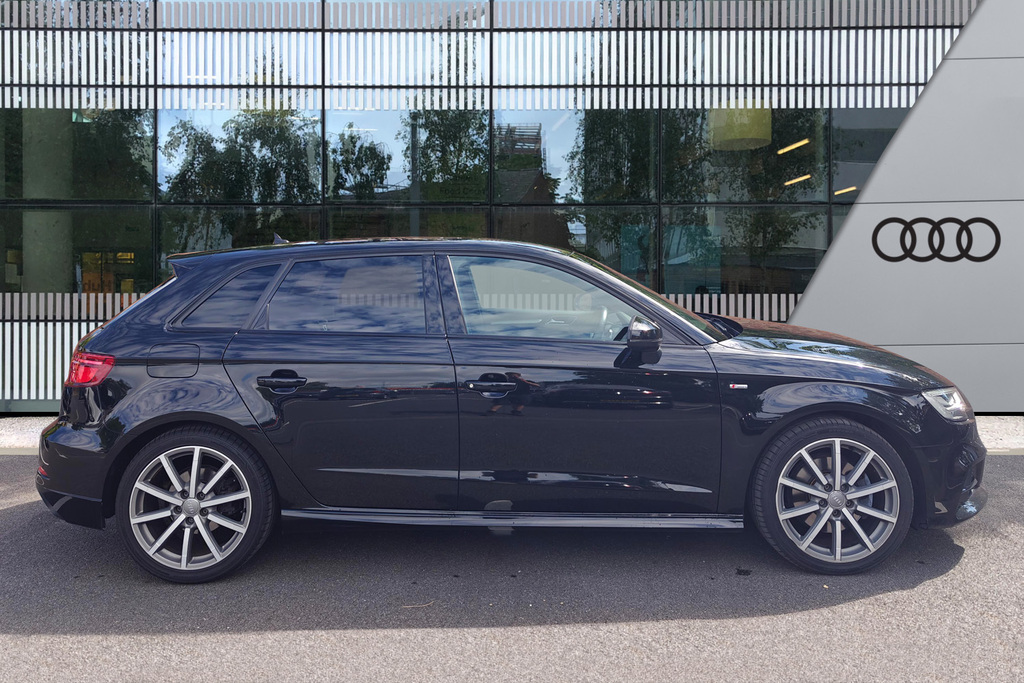 Audi A3 Black Edition 35 Tdi 150 Ps S Tronic Black #4