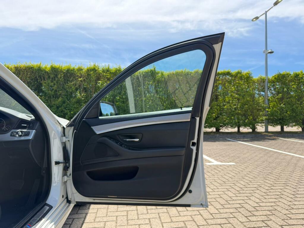 BMW 5 Series Diesel Black #25