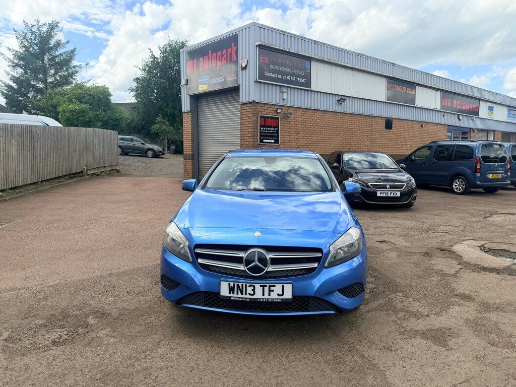 Mercedes-Benz A Class 1.6 A180 Blueefficiency Sport Blue #3
