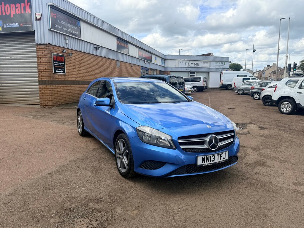 Mercedes-Benz A Class 1.6 A180 Blueefficiency Sport Blue