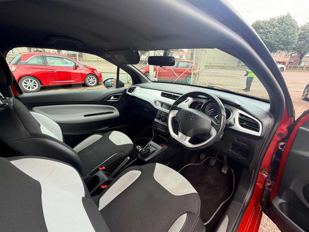 Citroen DS3 Hatchback E Silver #10