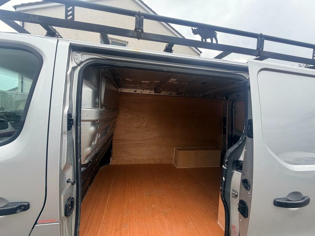 Vauxhall Vivaro 2700 1.6Cdti Biturbo 125Ps Swb Van White #11