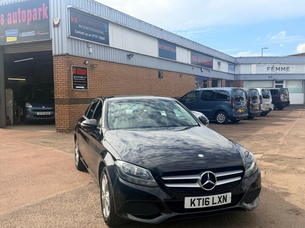 Mercedes-Benz C Class 2.0 C200 Se Black