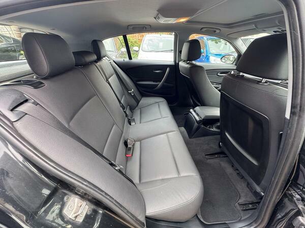 BMW 1 Series Hatchback 2.0 Blue #30