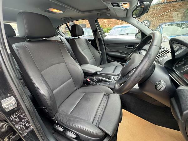 BMW 1 Series Hatchback 2.0 Blue #22