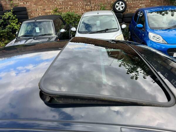 BMW 1 Series Hatchback 2.0 Blue #18