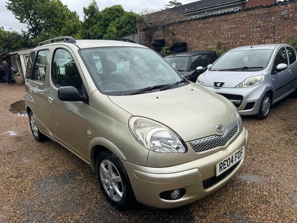 Toyota Verso 1.3 Vvt-i T Spirit Beige
