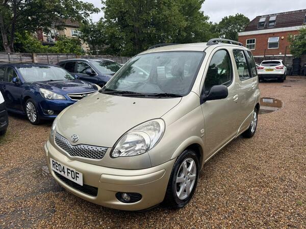 Toyota Verso 1.3 Vvt-i T Spirit Beige #6