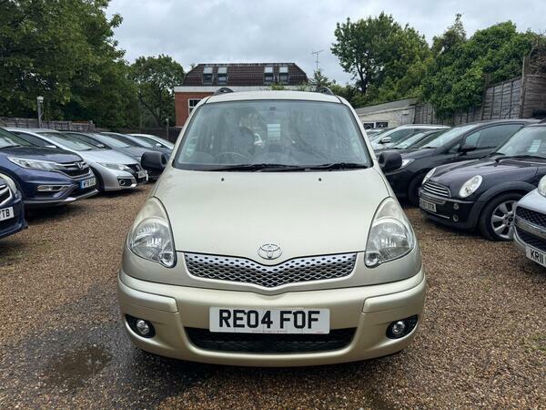 Toyota Verso 1.3 Vvt-i T Spirit Beige #3