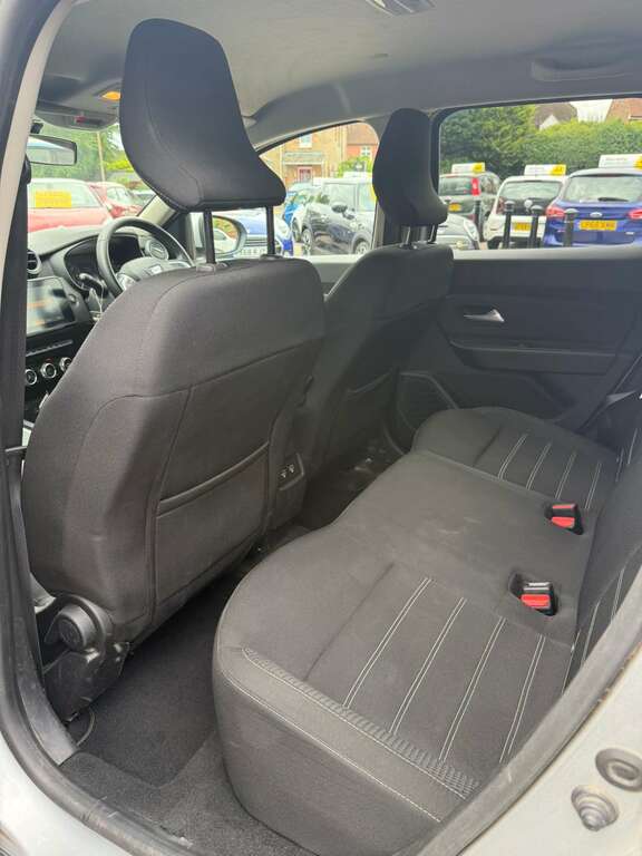 Dacia Duster Prestige Black #8