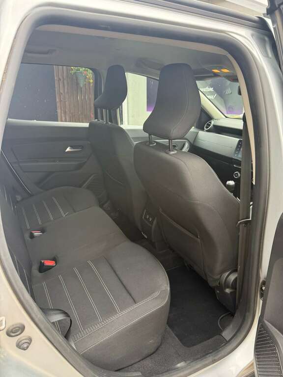 Dacia Duster Prestige Black #11