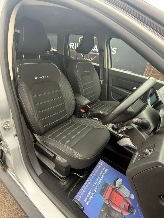 Dacia Duster Prestige Black #18