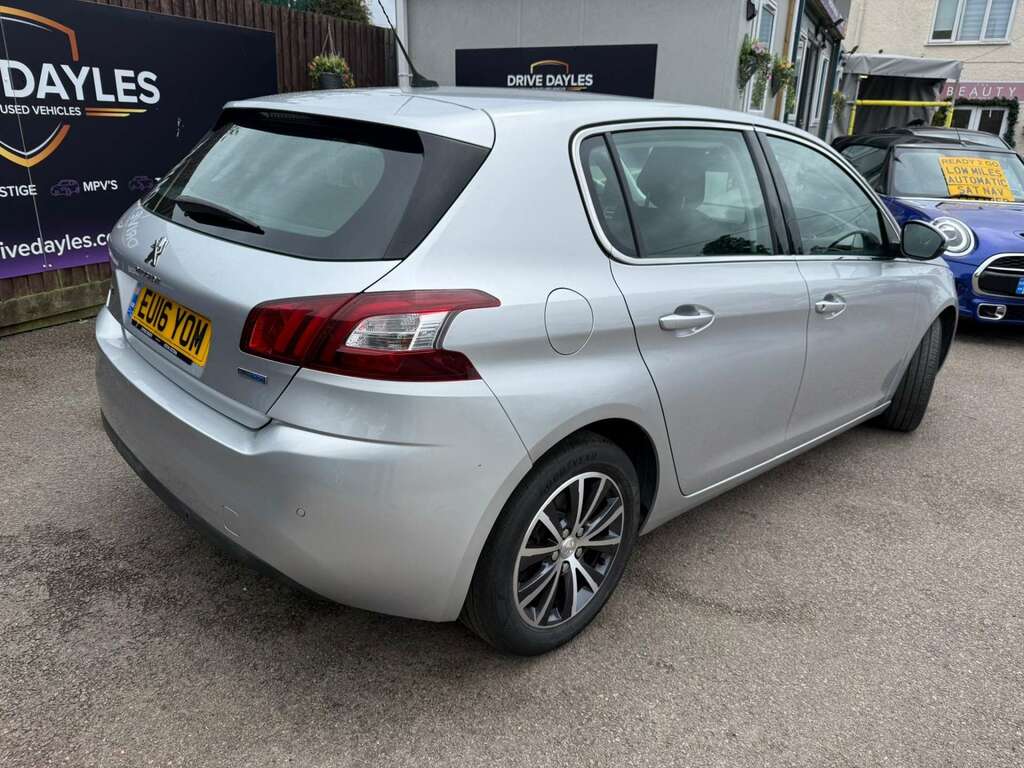 Peugeot 308 Hatchback Black #13