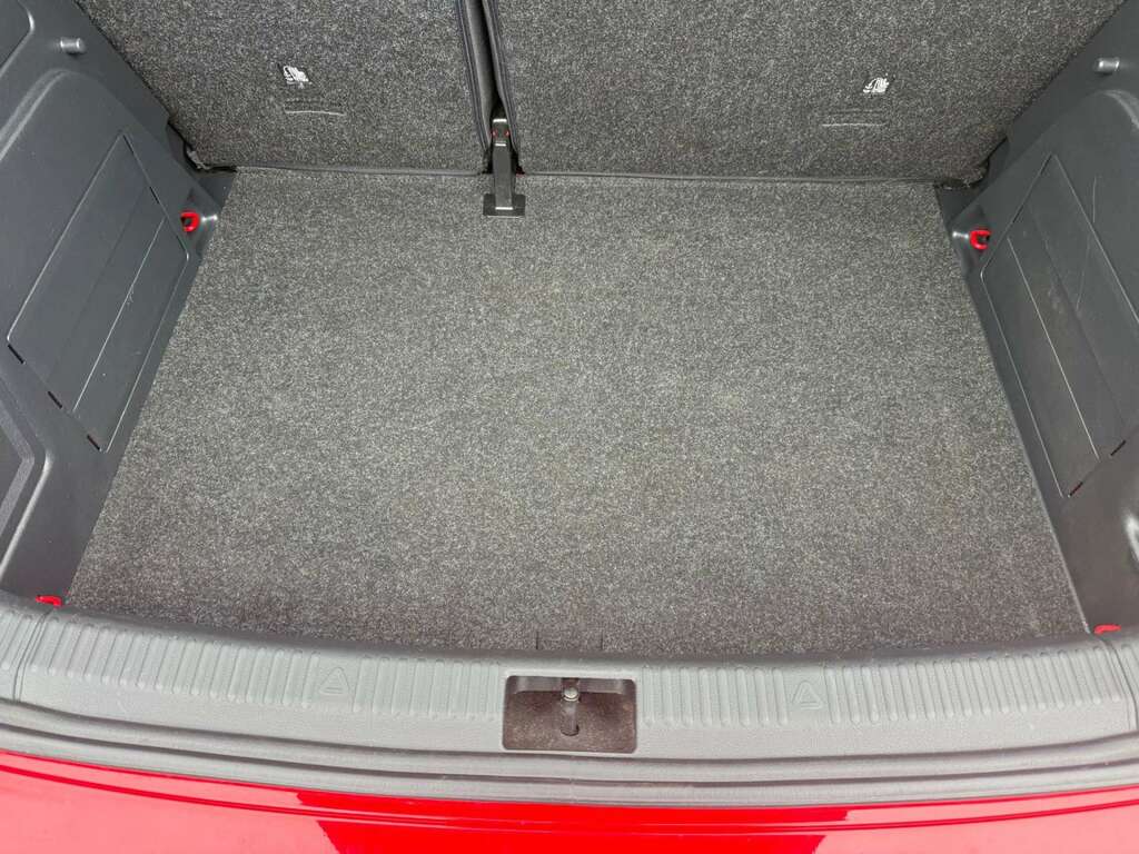 Skoda Fabia 1.0 Fabia S Mpi Red #5