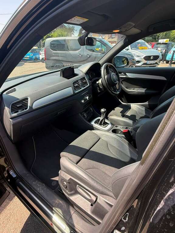 Audi Q3 Sport Tfsi White #2