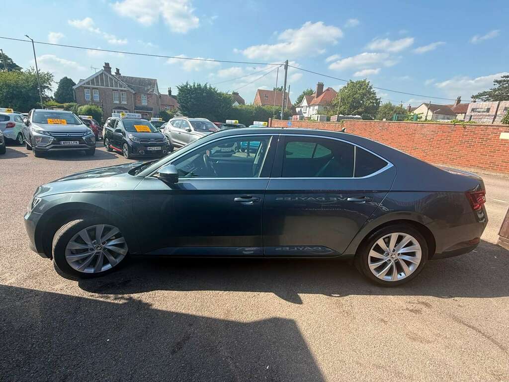 Skoda Superb 2.0 Superb Se L Executive Tsi Grey #3