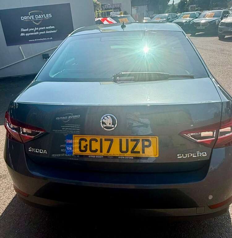 Skoda Superb 2.0 Superb Se L Executive Tsi Grey #4