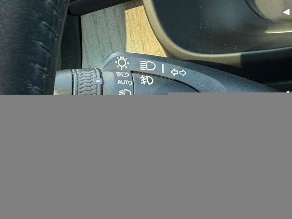 Volvo XC40 1.5 Xc40 Inscription T3 GP19OLU Grey #6