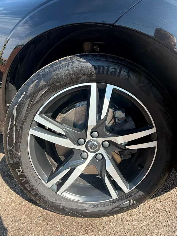 Volvo XC60 R-design, B5 Mild Hybrid Grey #10