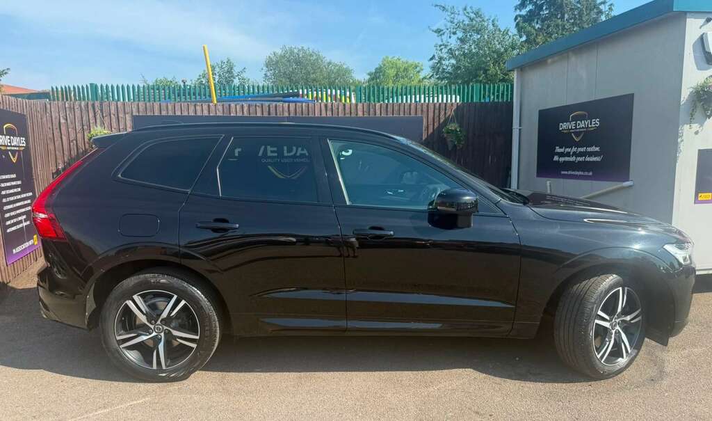 Volvo XC60 R-design, B5 Mild Hybrid Grey #11