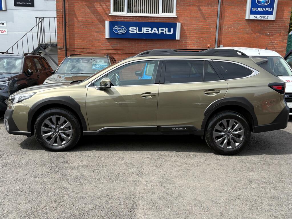 Subaru Outback Outback 2.5I - T White #18