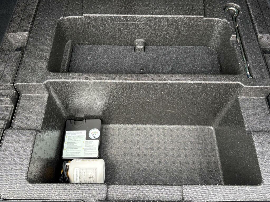 Subaru Outback 2.5I Field Lineartronic Grey #40