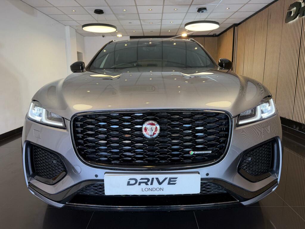 Jaguar F-Pace R-dynamic Black Grey #4