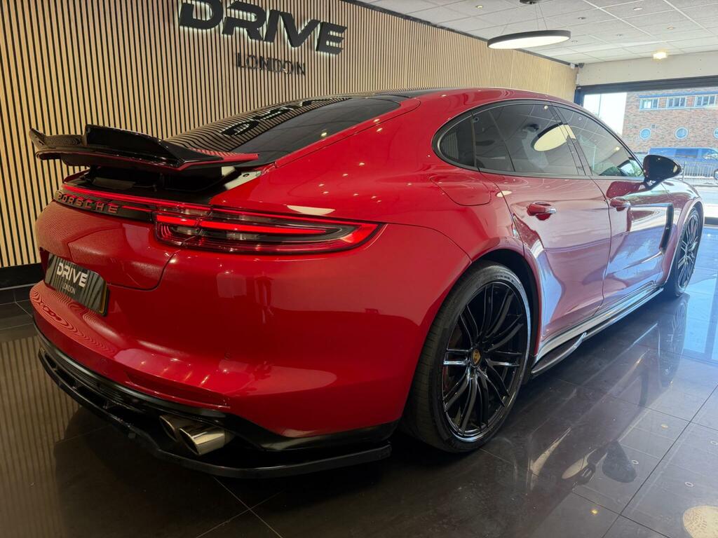 Porsche Panamera 4 E-hybrid Sport Turismo Black #17