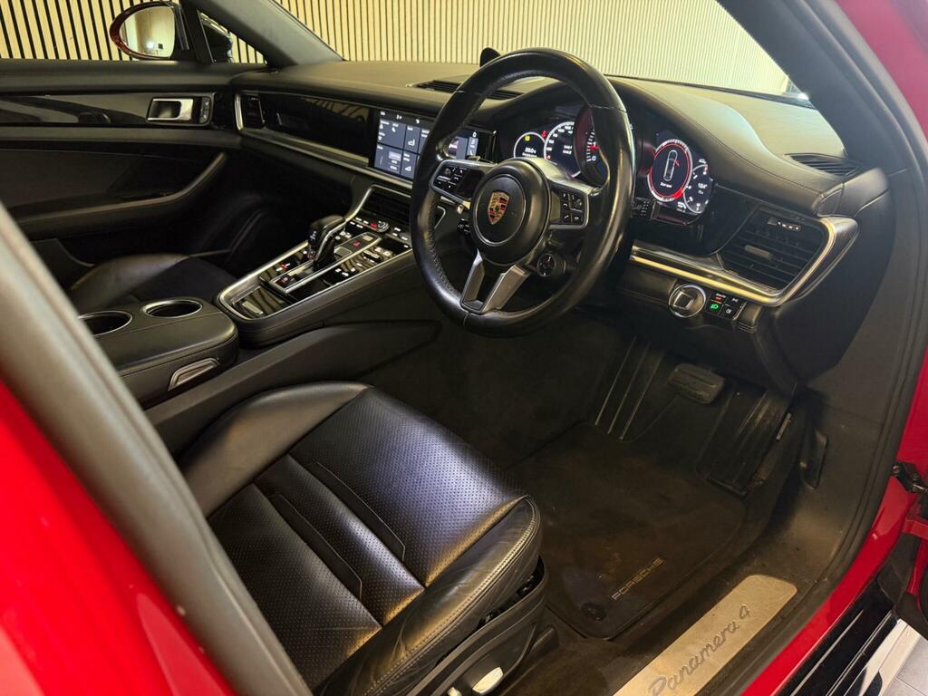 Porsche Panamera 4 E-hybrid Sport Turismo Black #53