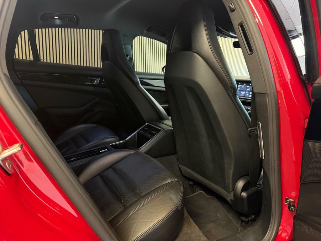 Porsche Panamera 4 E-hybrid Sport Turismo Black #24