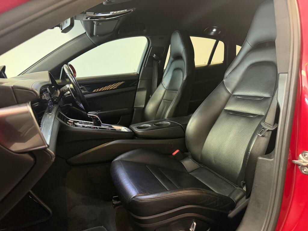 Porsche Panamera 4 E-hybrid Sport Turismo Black #38