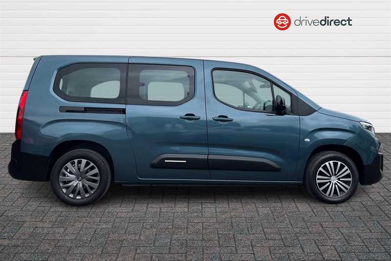 Citroen e-Berlingo 52Kwh Plus XL Mpv 7.4Kw Charger YP74BEY Blue #2
