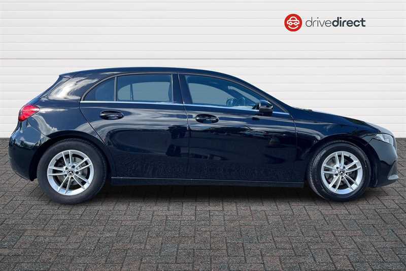 Mercedes-Benz A Class 1.5 A180d Se Hatchback 7G-dct Euro 6 S OY69MXF Black #2