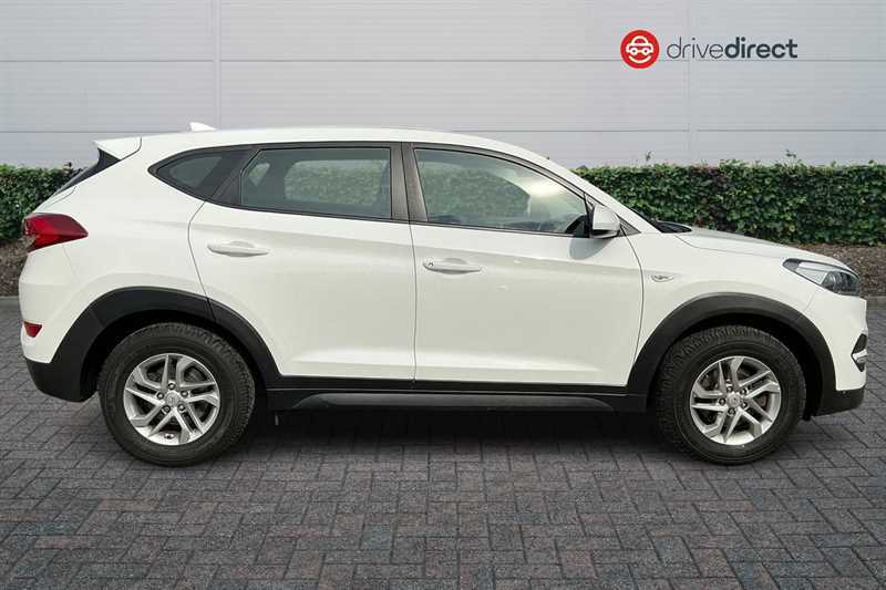 Hyundai Tucson 1.7 Crdi Blue Drive S Suv Euro 6 MA17HXP White #2