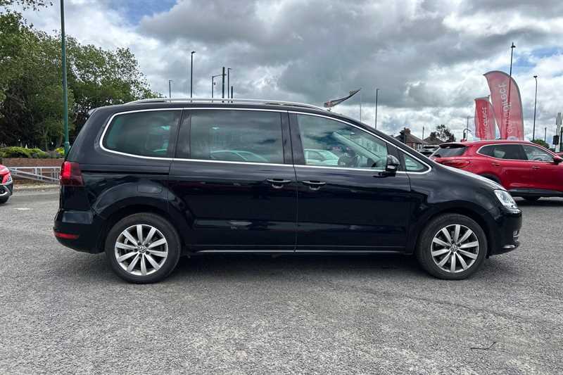 Volkswagen Sharan 2.0 Tdi Sel Mpv Dsg Euro 6 Ss 150 P Black #3