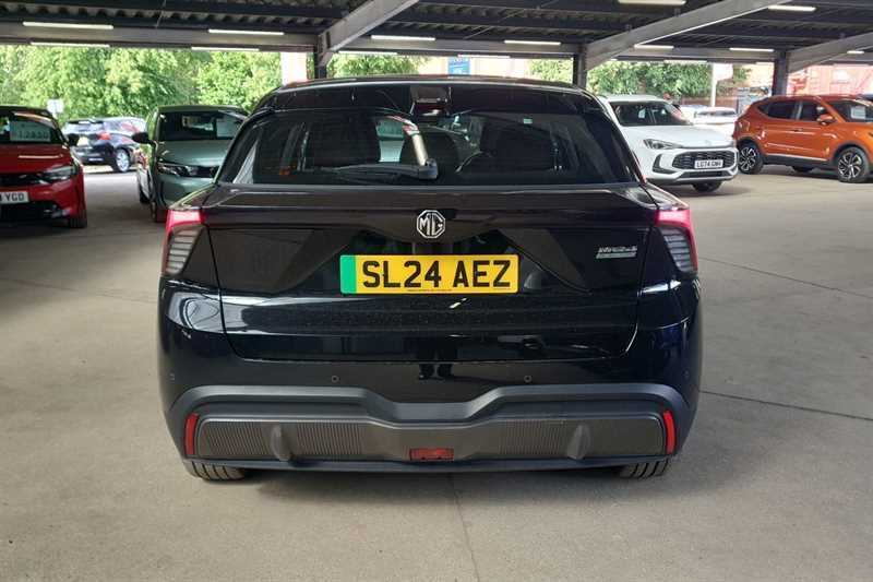 MG MG4 51Kwh Se Hatchback 170 Ps SL24AEZ Black #4